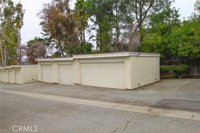 Building Photo - 23737 Highland Valley Rd