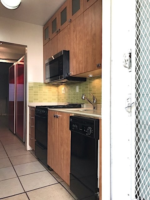 Building Photo - 835 Meridian Ave