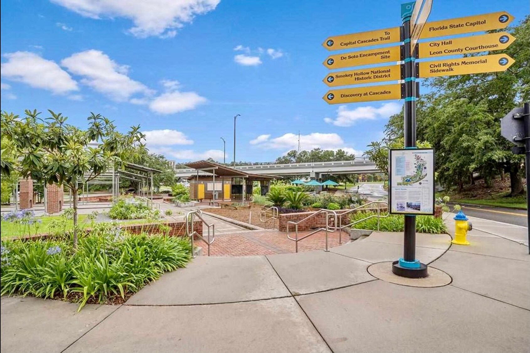 Building Photo - 360 S Franklin Blvd