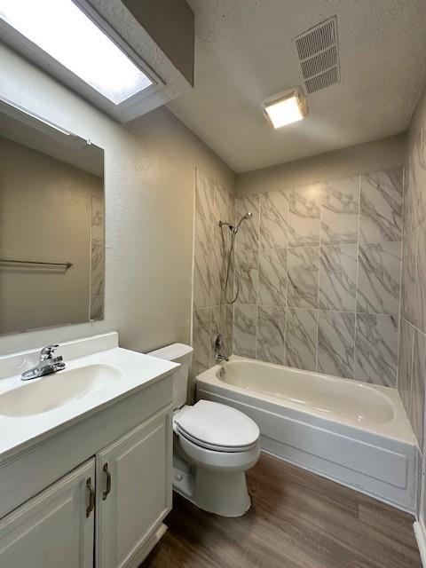 Building Photo - 16734 Bougainvilla Ln