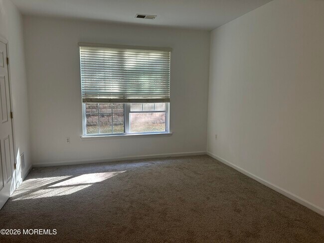 Building Photo - 315 Sophee Ln