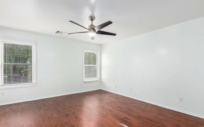 Building Photo - 17127 W Statler St