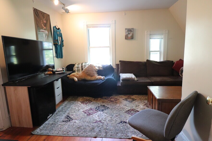 Building Photo - 5A Kendall St