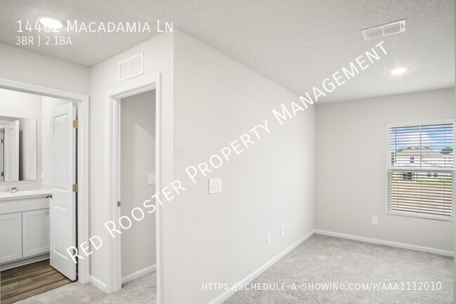 Building Photo - 14462 Macadamia Ln