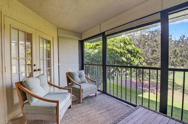 Building Photo - 7455 Glendevon Ln