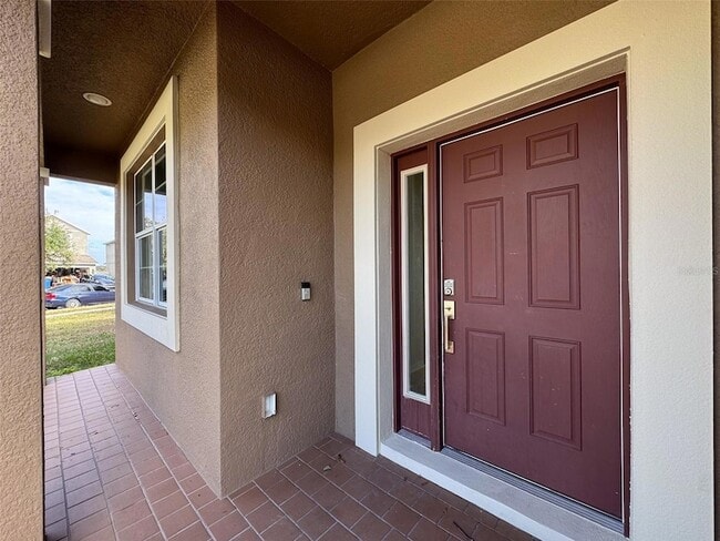 Building Photo - 10663 Pictorial Park Dr