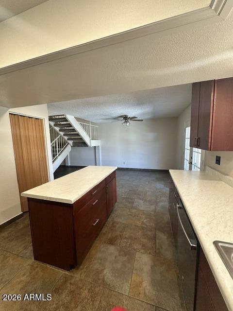 Building Photo - 5805 W Evans Dr