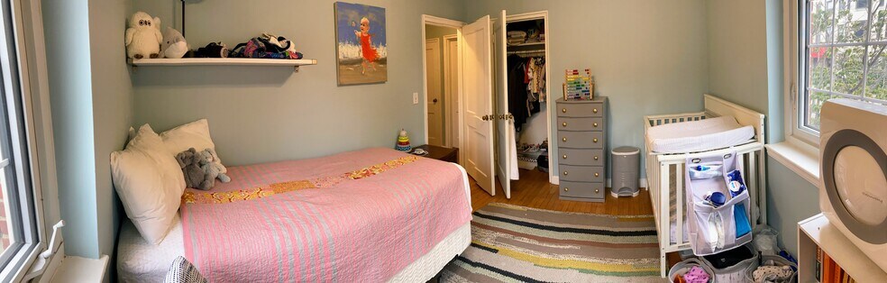 Building Photo - 32 Saint Paul St