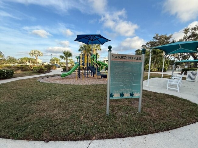 Building Photo - 4015 Cottage Hill Ave