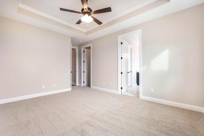 Building Photo - 402 Otters Rdg Dr