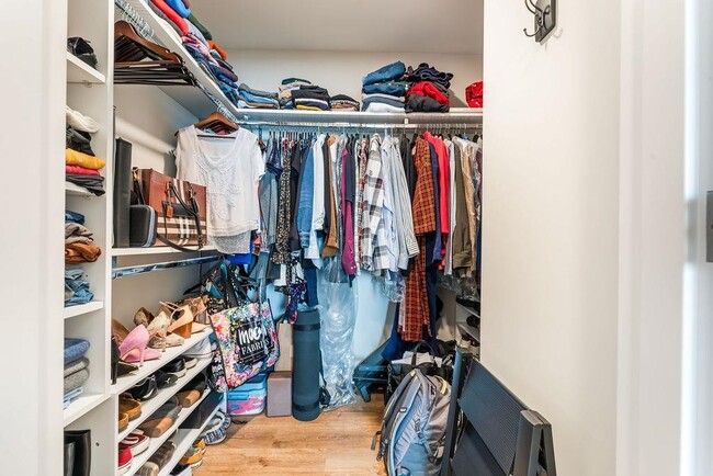 Building Photo - 25 Christopher Columbus Dr