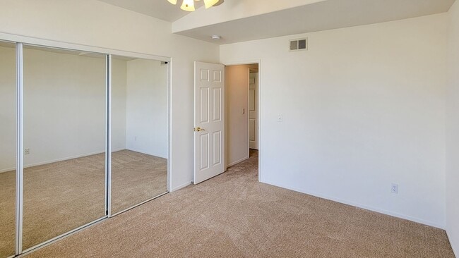 Building Photo - 12138 Wooded Vista Ln