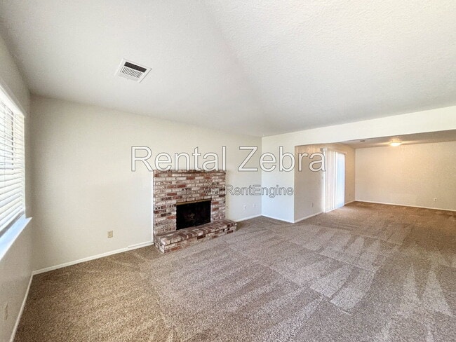 Building Photo - 3357 San Ramon Ct