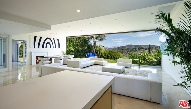 Building Photo - 1466 Bel Air Rd