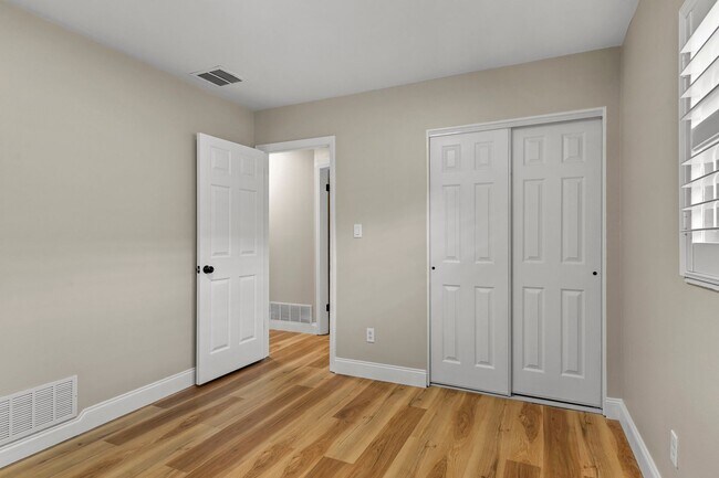 Building Photo - Renovated Winter Park Pines Home for Lease