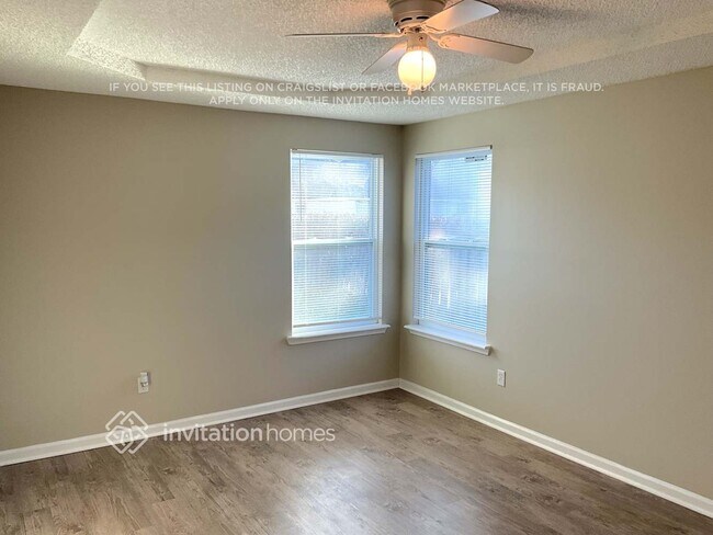 Building Photo - 3083 Seth Dr