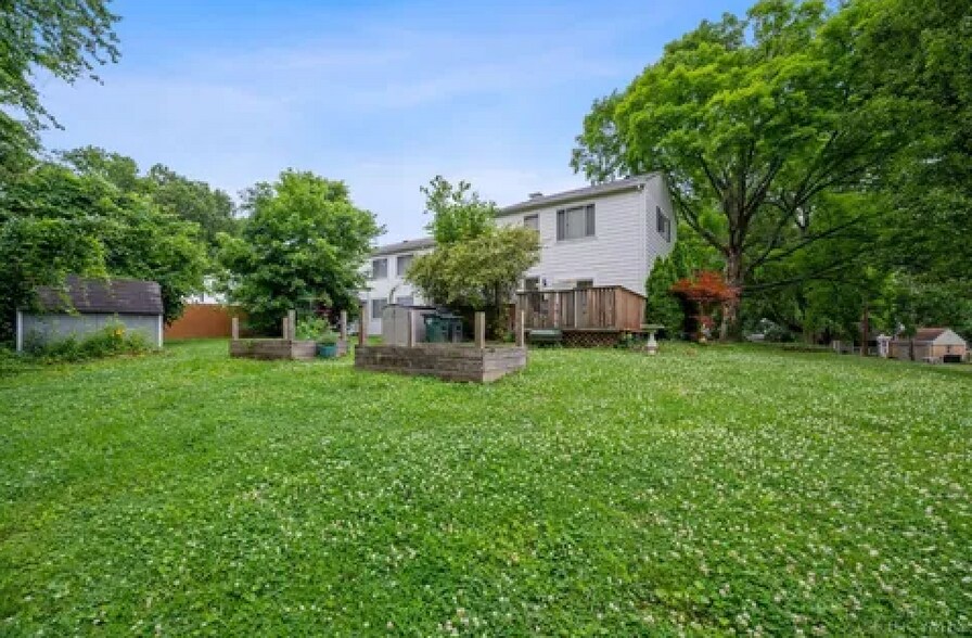 Building Photo - 1 Dewitt St