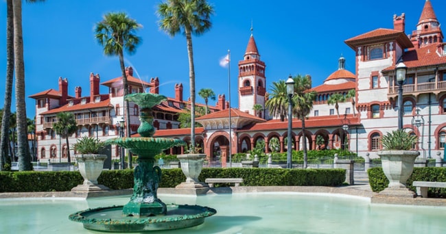 Building Photo - Coastal Living in Popular St. Augustine, T...