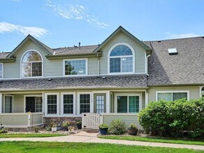Building Photo - Charming 4BR Townhome in Thornton
