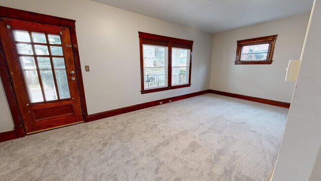 Building Photo - 3210 W 98th St