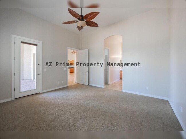 Building Photo - 2902 E Gary Way