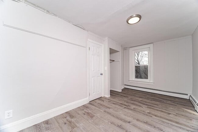 Building Photo - 66 13th St