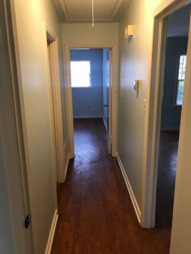 Building Photo - Riverdale Duplex Available July 2024