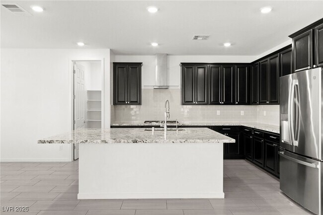 Building Photo - 767 Tallgrass St