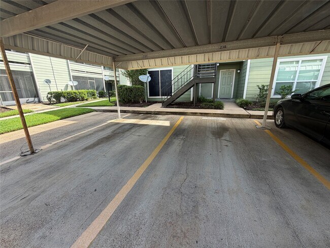 Building Photo - 14777 Wunderlich Dr