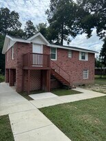 Building Photo - 1130-12 10th Ave