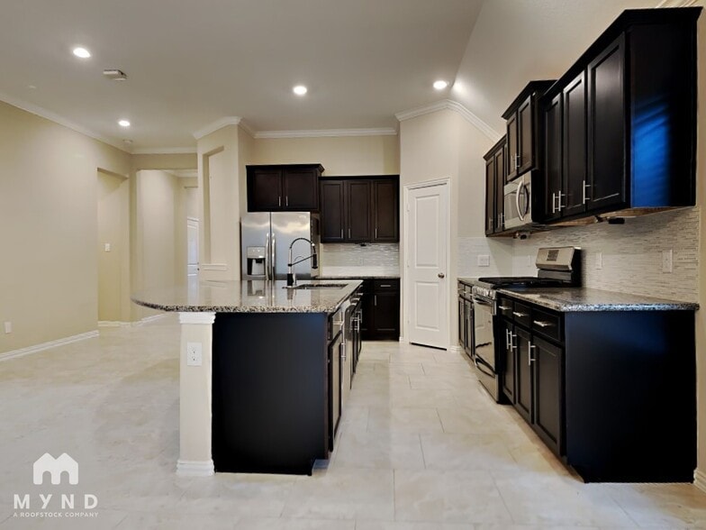 Building Photo - 2925 Fox Ledge Ct