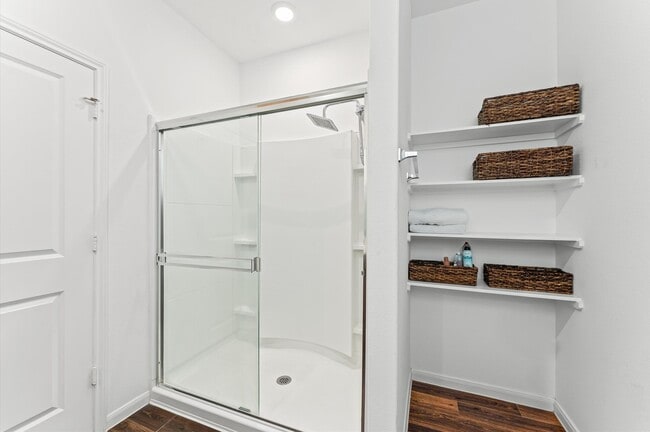 Building Photo - 17918 Baleage Ln