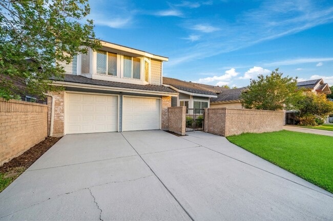 Building Photo - 13619 Braeswest Dr