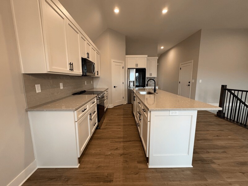 Building Photo - 1336 SW Winthrop Dr