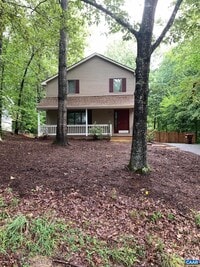 Building Photo - 7 Stonewall Rd