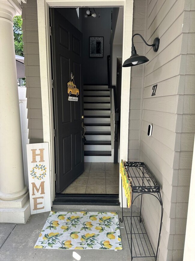 Building Photo - Ladera Ranch House for Lease 3 Bedroom 3.5...