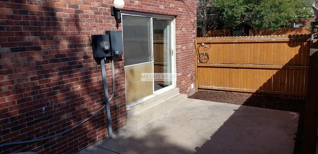 Building Photo - 8055 Wolff St