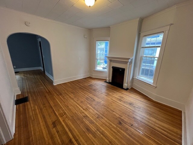 Building Photo - 114 Asbury St