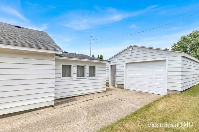 Building Photo - Cozy and Convenient Home for Rent