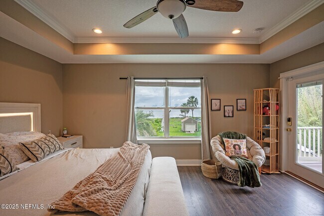 Building Photo - 3693 Lightview Ln