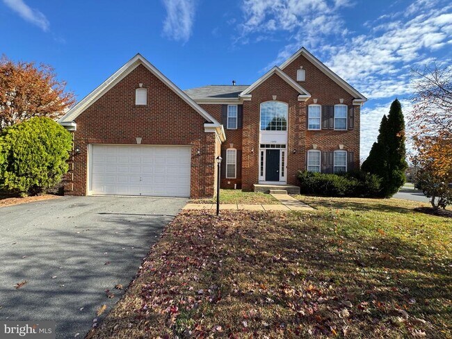 Building Photo - 15000 Onan Ct