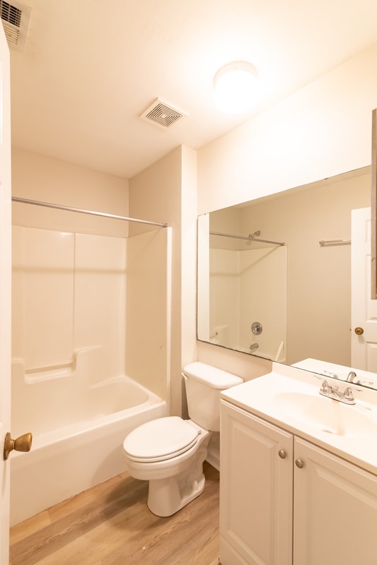 Building Photo - 285 E Harrison St