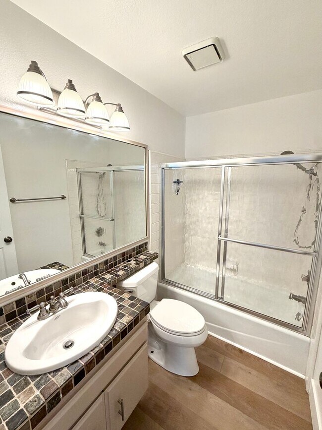 Building Photo - Welcome Home to Prestigious North Upland Living