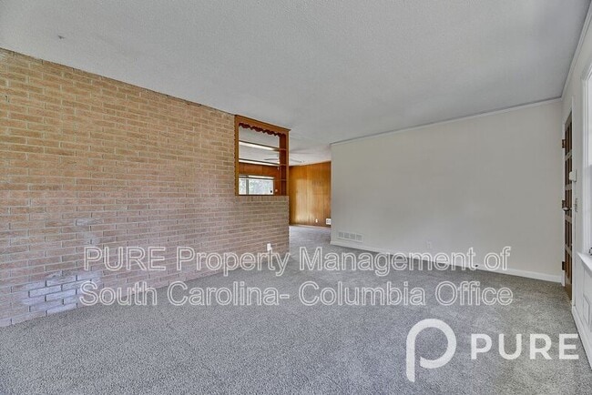 Building Photo - 5912 Barksdale Dr