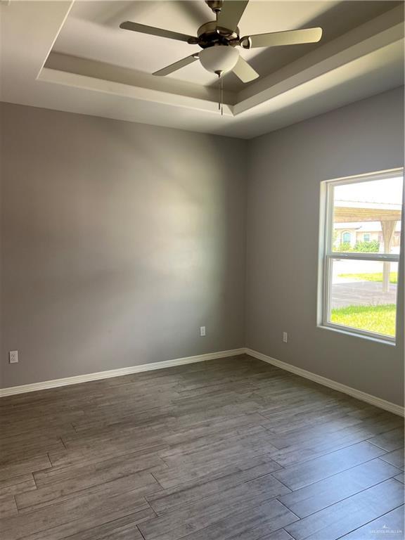 Building Photo - 6 Redbud Ln