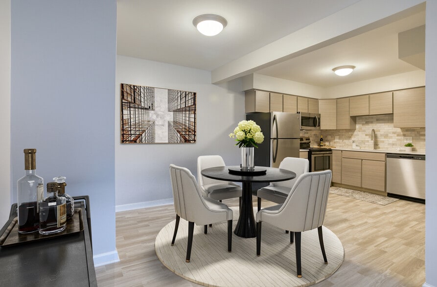 College Hill Apartments 510 College Ave Grand Rapids MI 49503