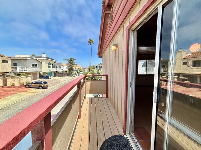 Building Photo - Incredible Value Just Steps from the Sand | 1 Bed 1 Bath Upper Unit  | Silver Strand Beach | Unfu...