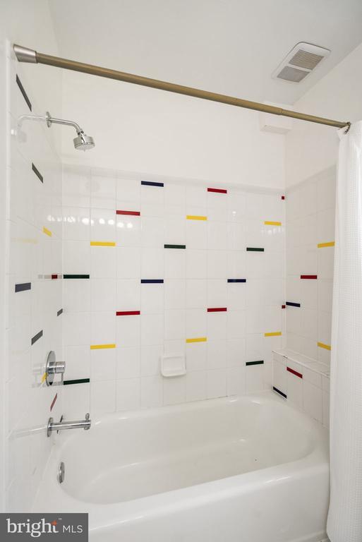 Building Photo - 4008 Rosemary St