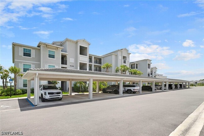 Building Photo - 15285 Grn Acrs Ave