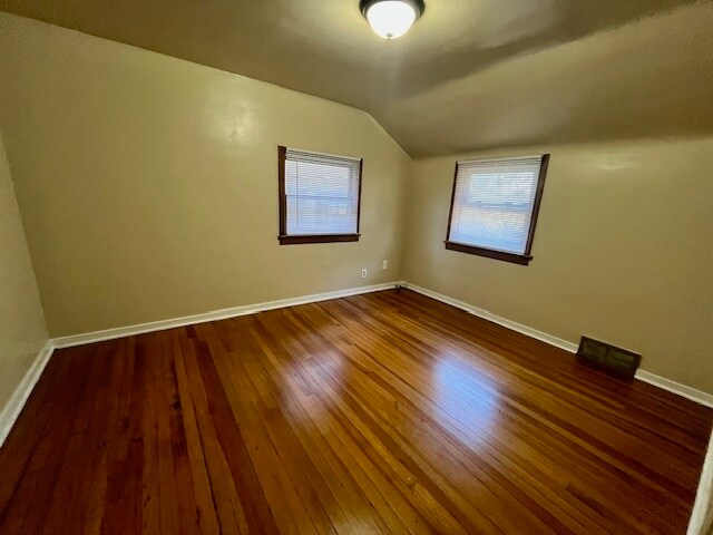 Building Photo - 4040 Ludwick St